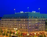 Hotel Adlon Berlin: Luxus & Geschichte am Brandenburger Tor